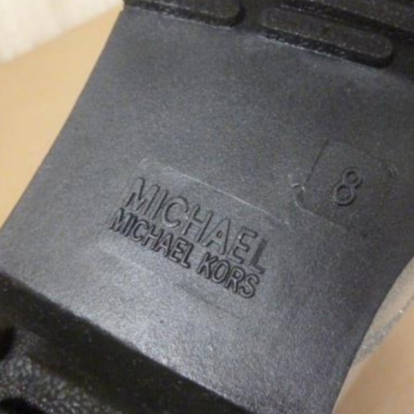 Michael Kors Silver Glitter Tavie Rainbootie Combat Boots Women's Size 8 NWT - Picture 5 of 11